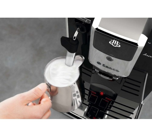 Кофеварка Philips Saeco Incanto HD 8912