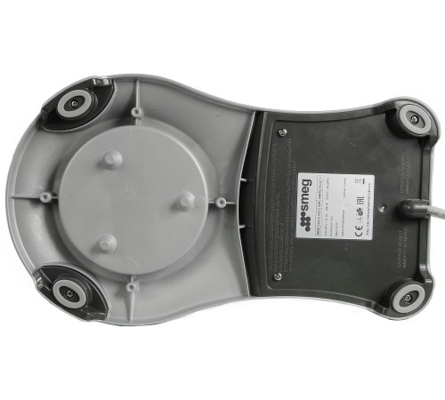 Кухонный комбайн Smeg SMF01