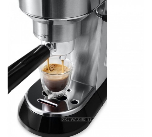 Кофеварка De'Longhi EC 680