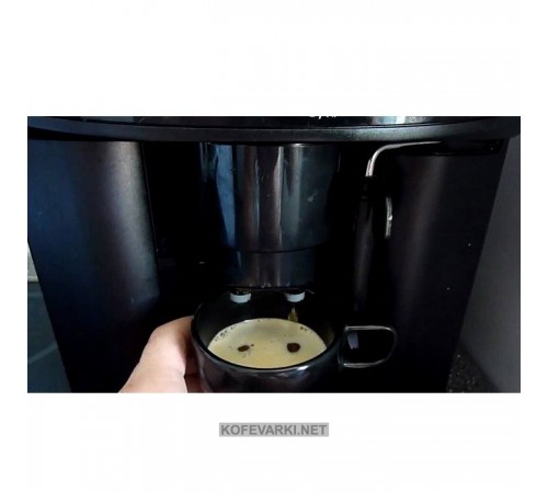 Кофеварка De'Longhi ESAM 4000