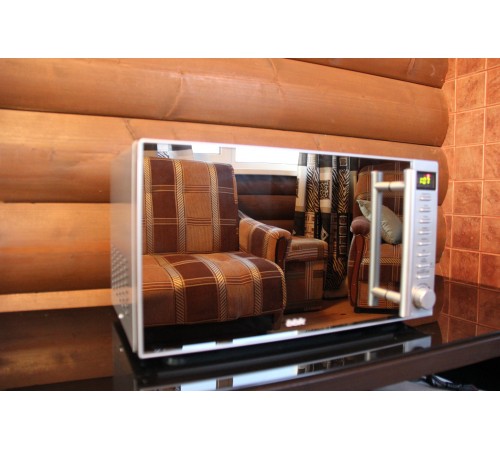 Микроволновая печь BBK 20MWG-733T