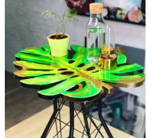 Столик Монстера из эпоксидной смолы