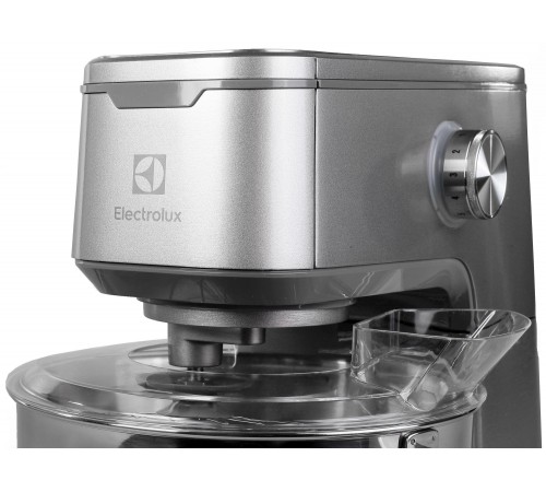 Кухонный комбайн Electrolux EKM 7300
