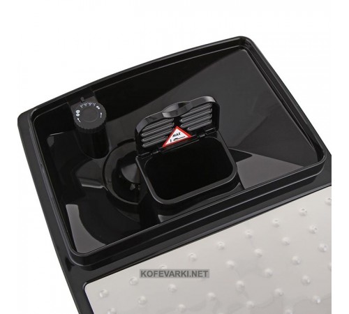 Кофеварка De'Longhi ECAM 23.210