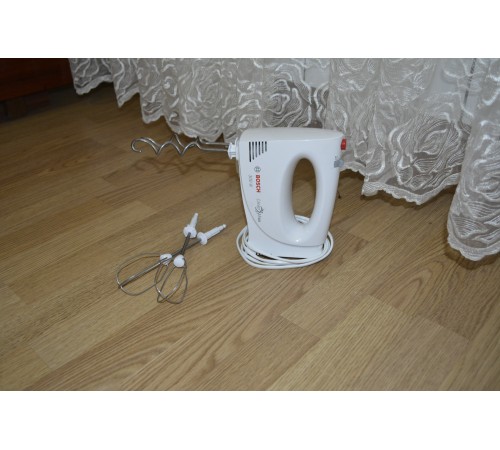 Миксер Bosch MFQ 3010